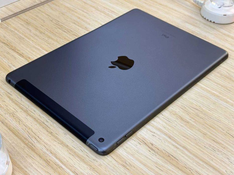 /8328/ б.в. iPad 8 10.2 2020 4G 32GB Space Gray  Обмін Гарантія