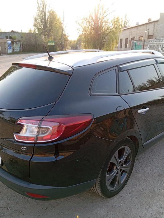 Продам Меган рено