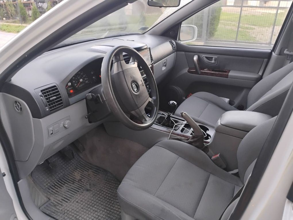 KIA SORENTO 2,5 diesel