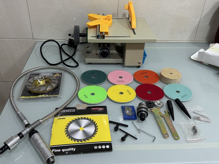 Mini serra de mesa multifuncional