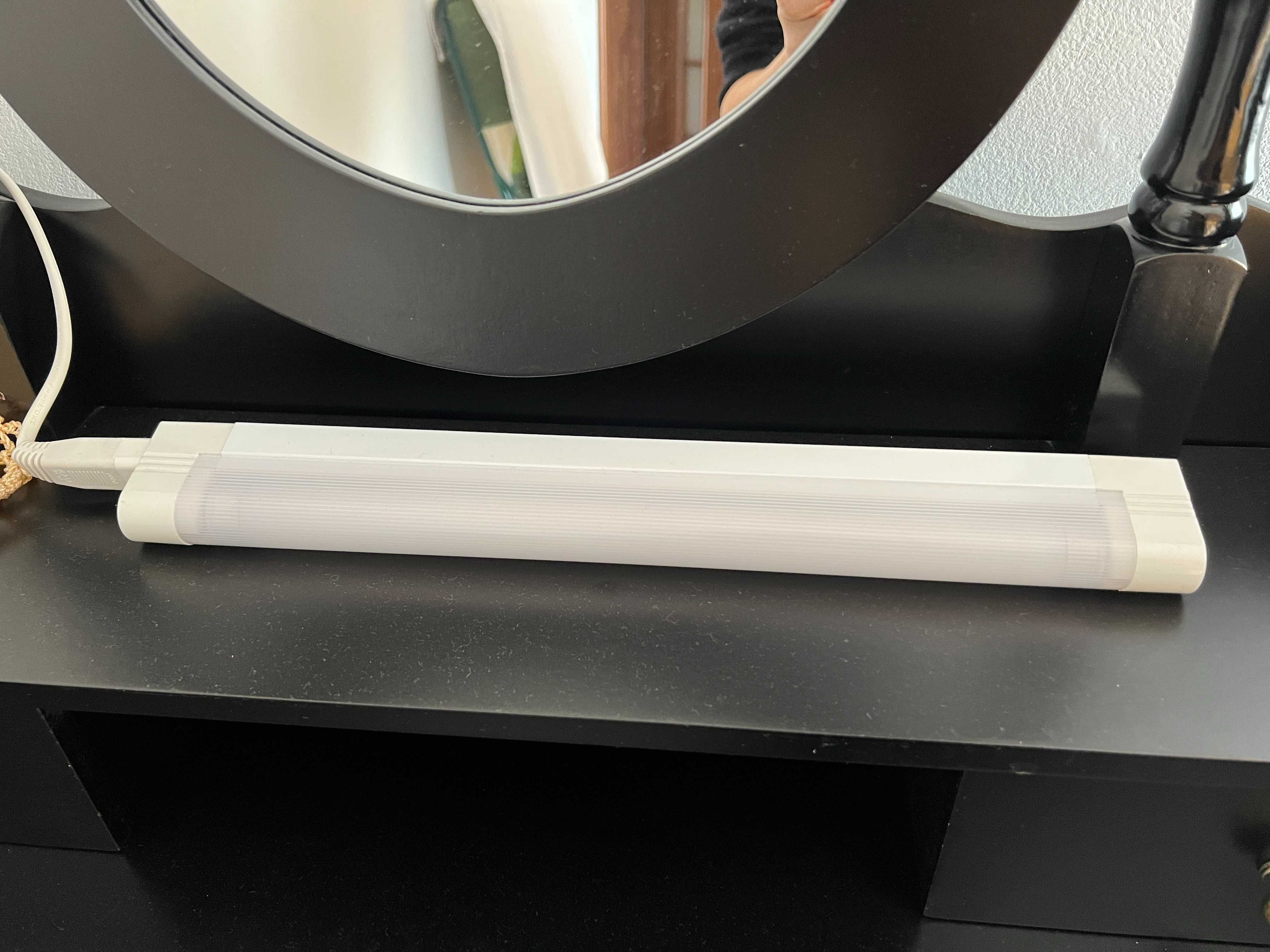 Listwa LED z czujnikiem do szafy VOX dł. 34,5 cm