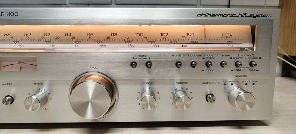 Amplituner NORDMENDE RE-1100 Philharmonic hi-fi stereo