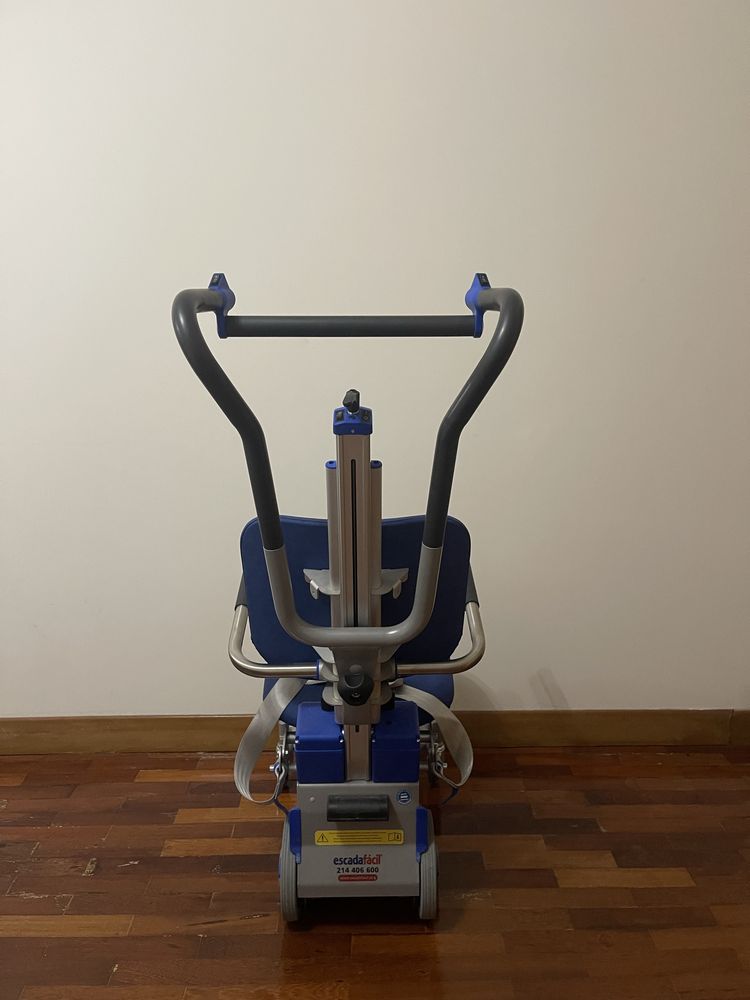 Cadeira Sobe Escadas Portátil Liftkar PT Mobilidade Reduzida