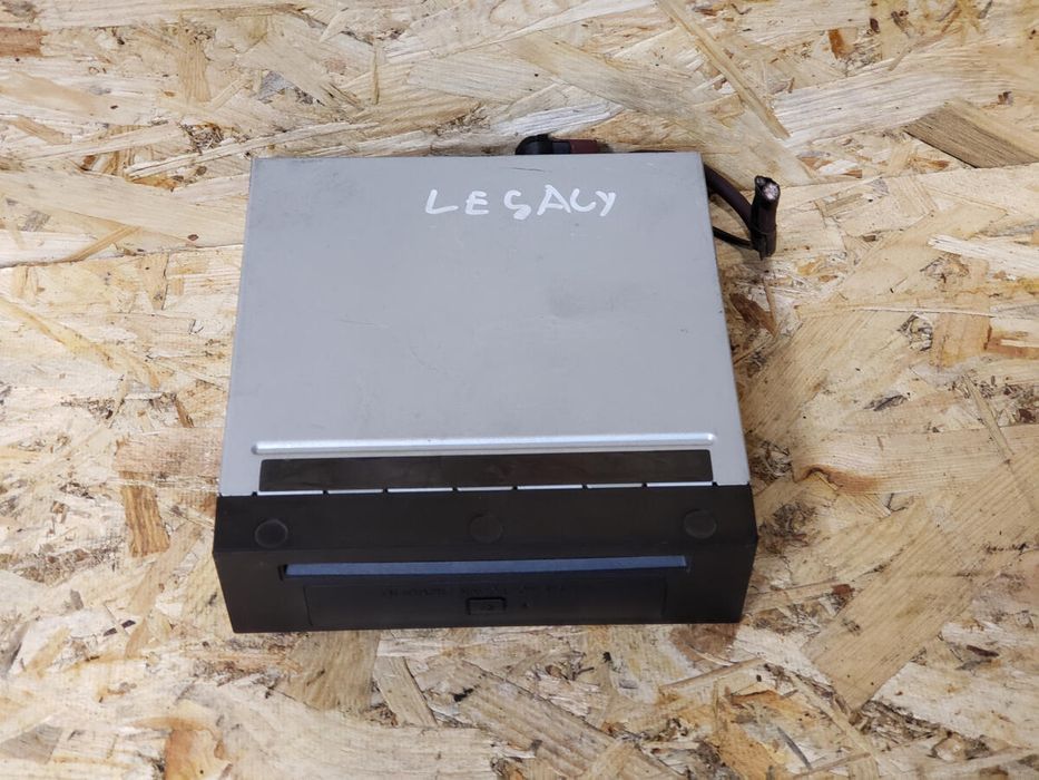 Устройство для чтения dvd и навигации Subaru legacy разборка