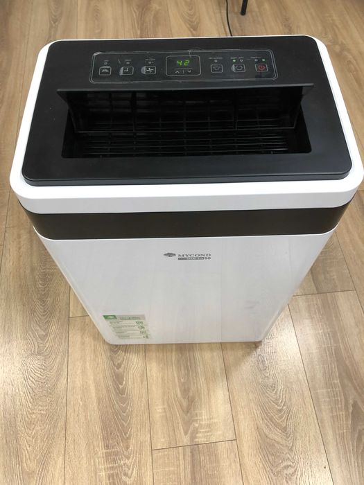 Осушувач повітря Mycond Giant Eco 50 літрів/доба до 80 м2