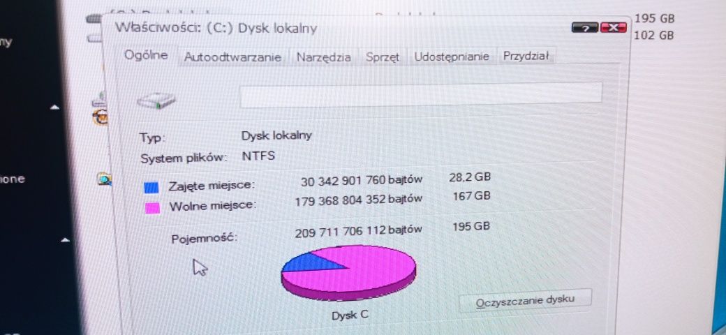 Komputer PC leciwy działajacy