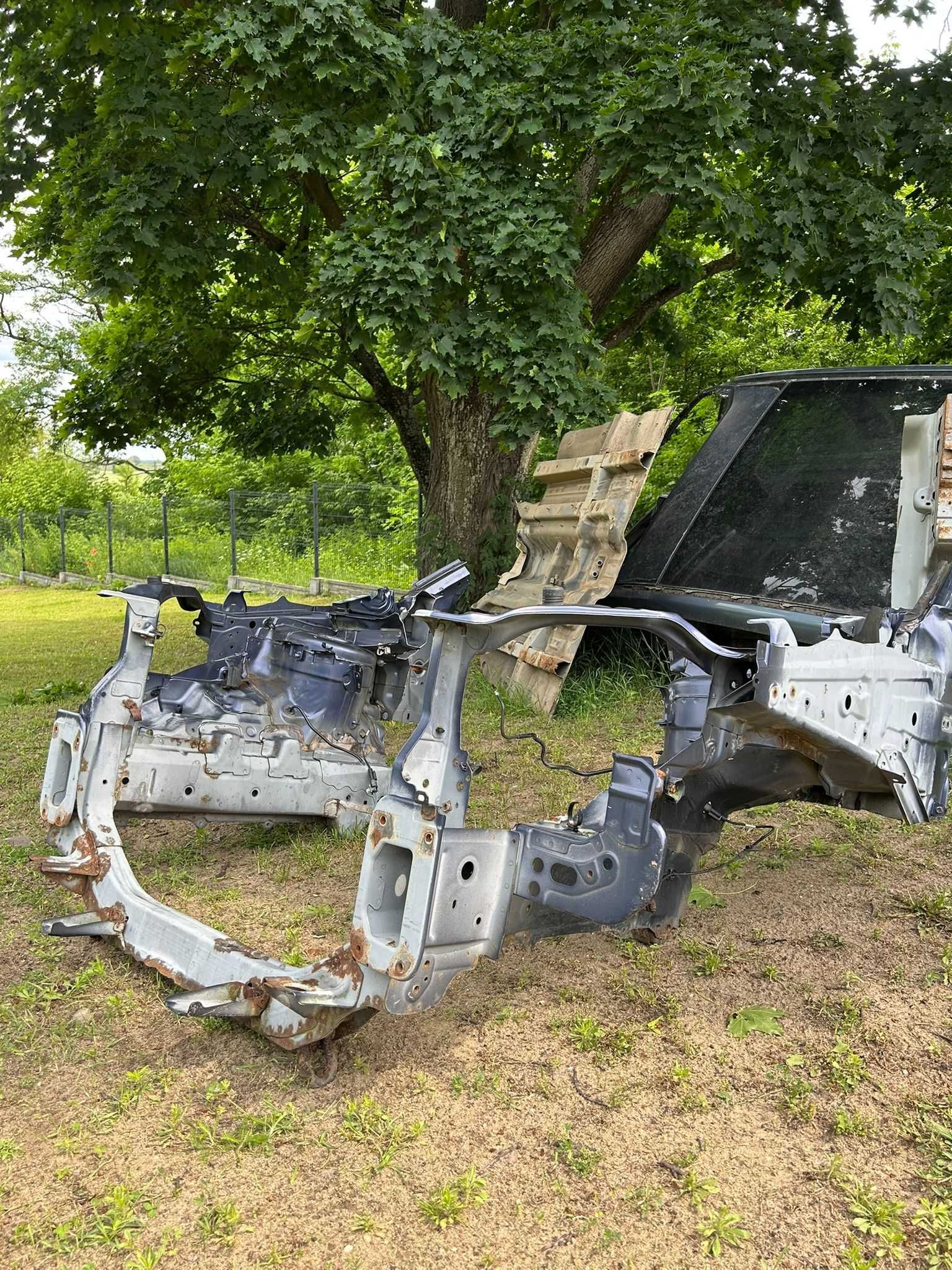 Ćwiartka podłużnica Peugeot 4007 Citroen C-Crosser Outlander T65