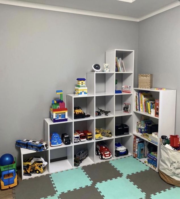 Стелаж Гірка Полиця для дому в офіс Стеллаж Полка в спальню для книг