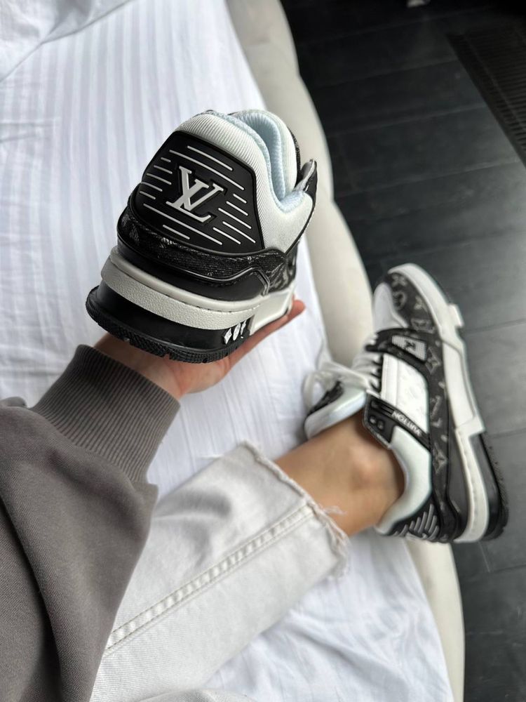 Buty sneakersy Louis Vuitton trainers black white