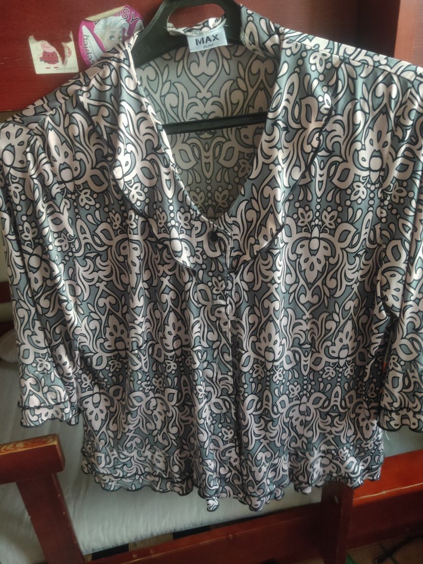 Elegancka bluzeczka