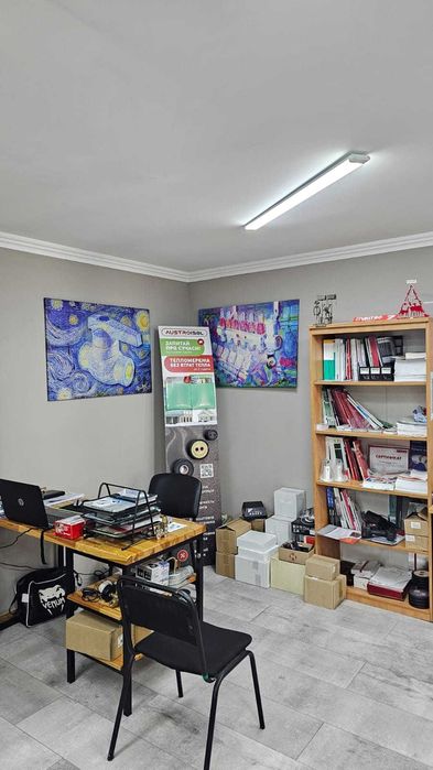 Торгове місце контейнер 40т нижня стоянка Добробуту (є 5 шт підряд)