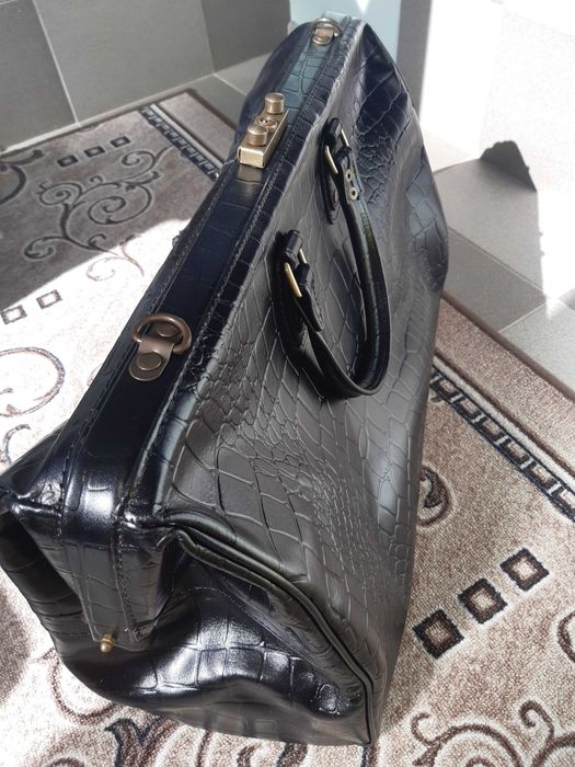 Шкіряна чоловіча дорожня сумка