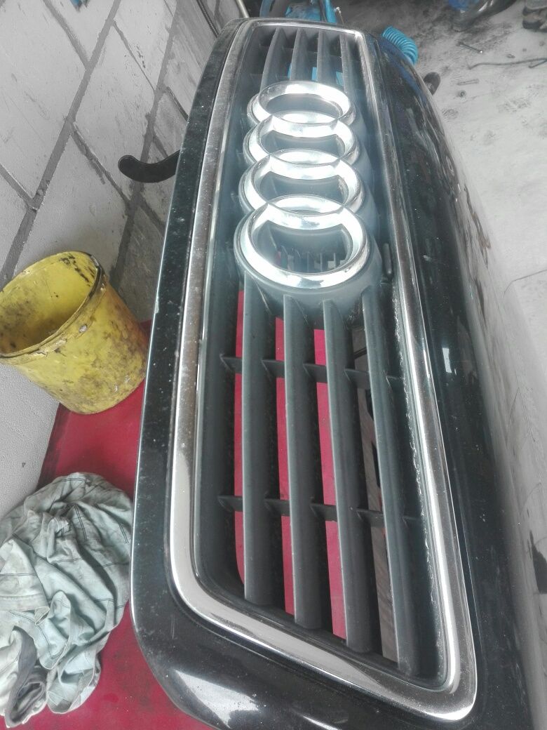 Maska Audi a6 c5 ly9b