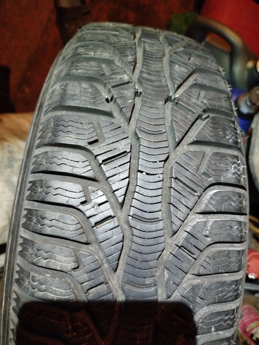 Продам зимову гуму Kleber з дисками бмв