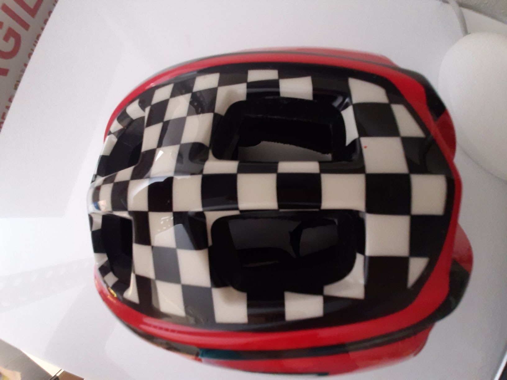 Capacete Polisport XS Kids Vermelho e Preto | 46-53 cm | 220 g