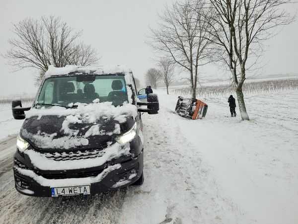 Pomoc Drogowa PARCZEW holowanie transport maszyn LAWETA