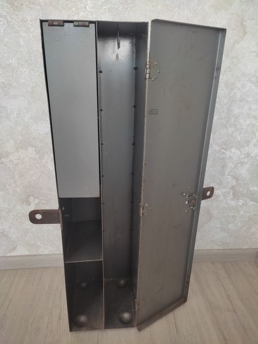 Сейф для зберігання зброї.