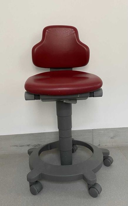 Крісло для лікаря Sirona