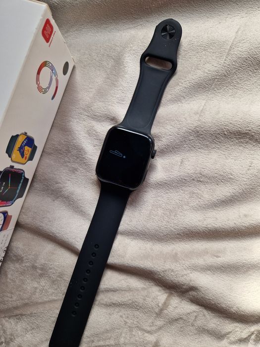 Watch 9, nowy, czarny