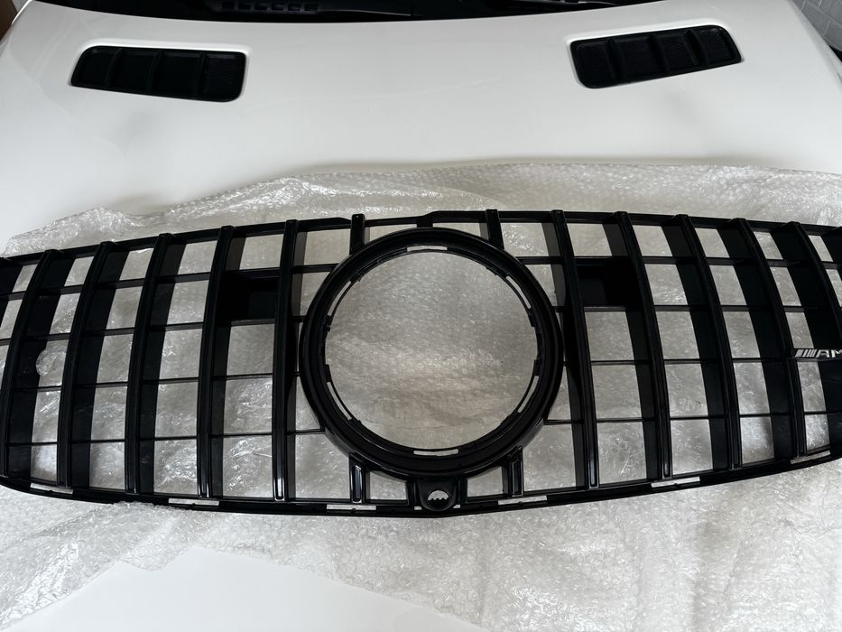 Мерседес Gls х166:решетка радиатора(amg style)