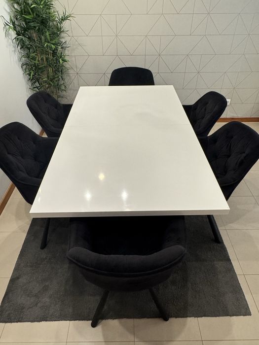 6 cadeiras veludo pretas