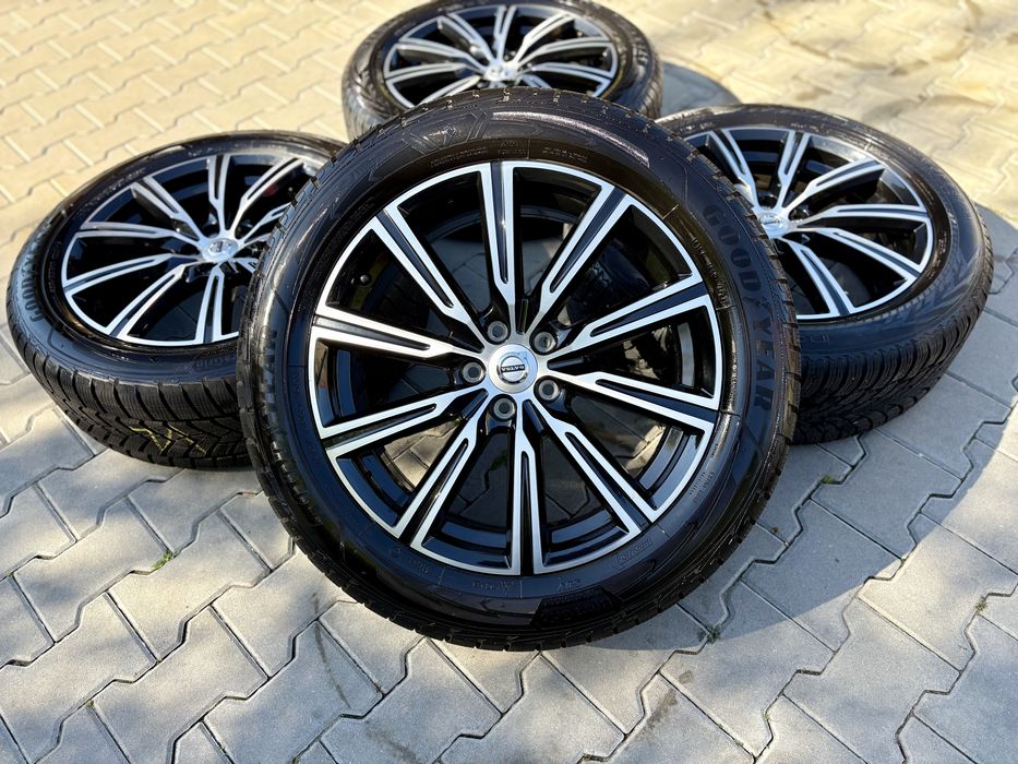 Koła Volvo XC40 XC60 19 cali oryginalne opony zima inscription
