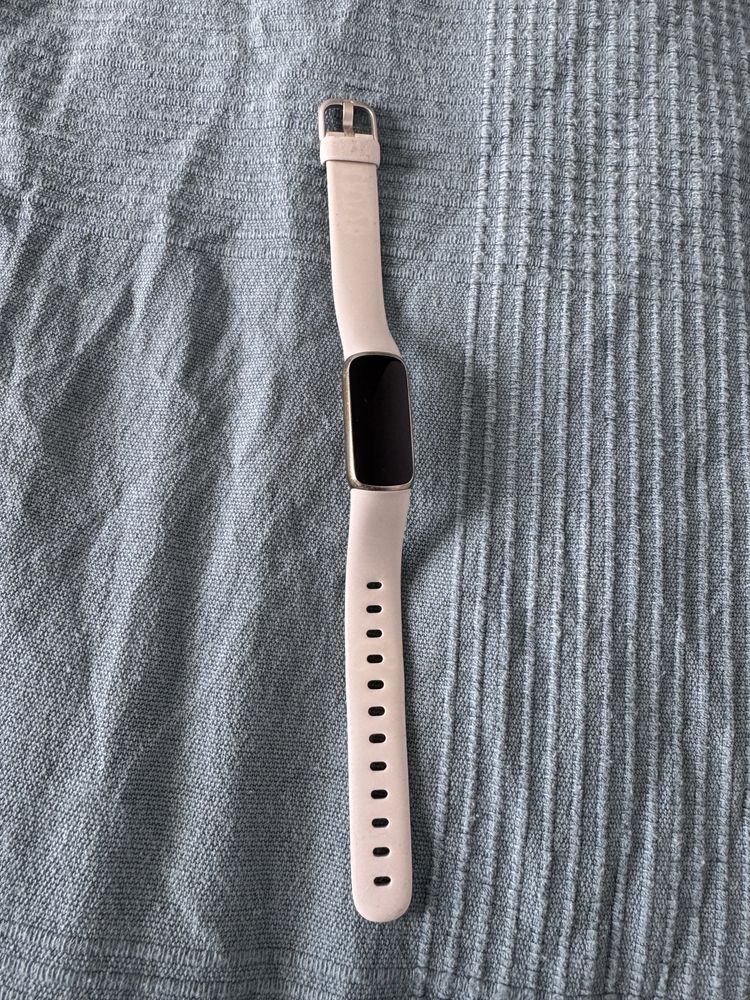 Smartband Google FITBIT Luxe Biały