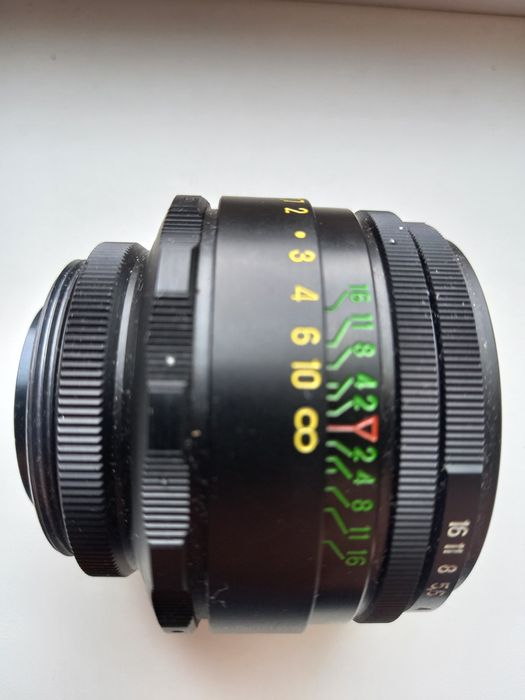 Об'єктиви HELIOS-44M-6 та HELIOS-44-2 , б/в.