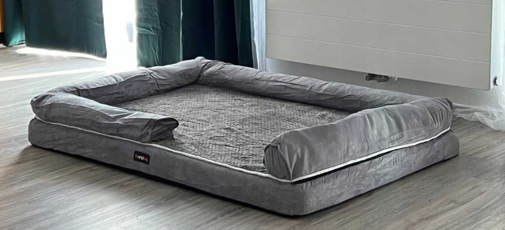 Legowisko ortopedyczne dla psów sofa FEANDREA 120 x 85 x 25 cm Łóżko