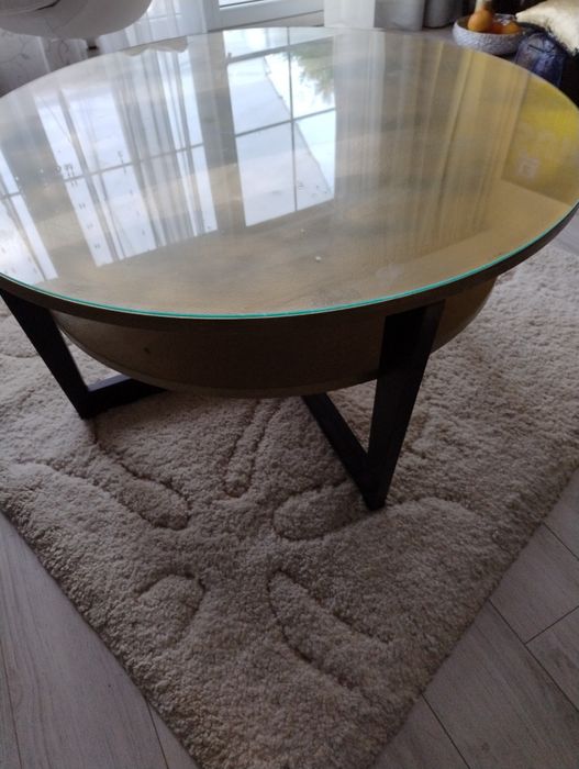 Stolik kawowy złoty z szybą