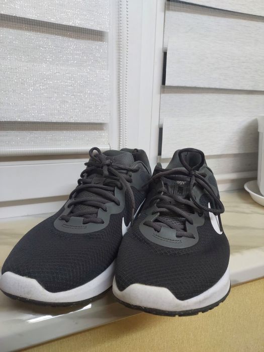 Кроссовки nike revolution 6 оригінал