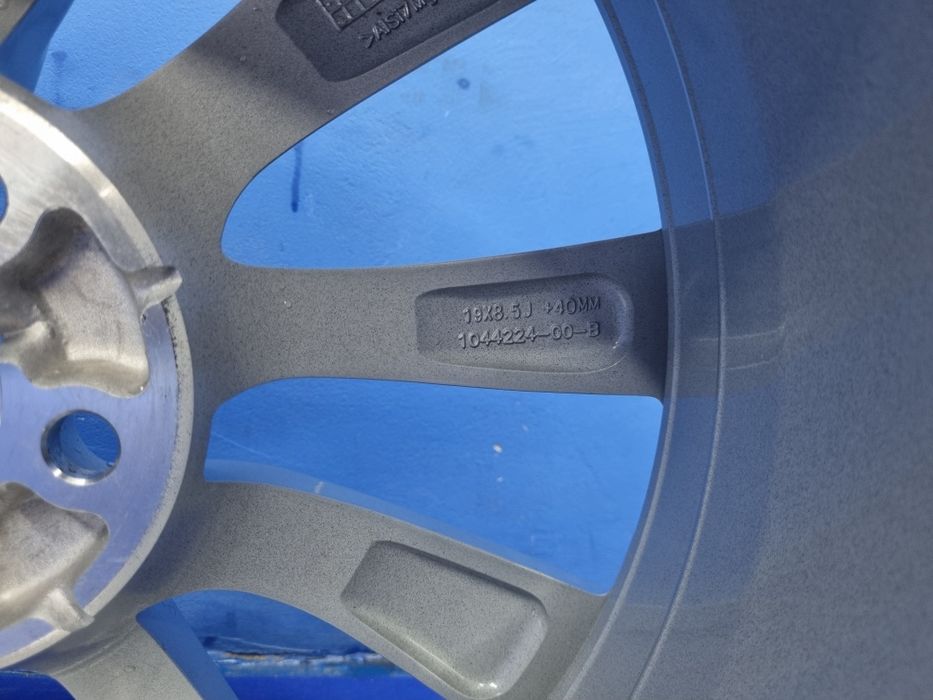 FELGI aluminiowe TESLA model 3 8,5x19" ET 40 oryginalne