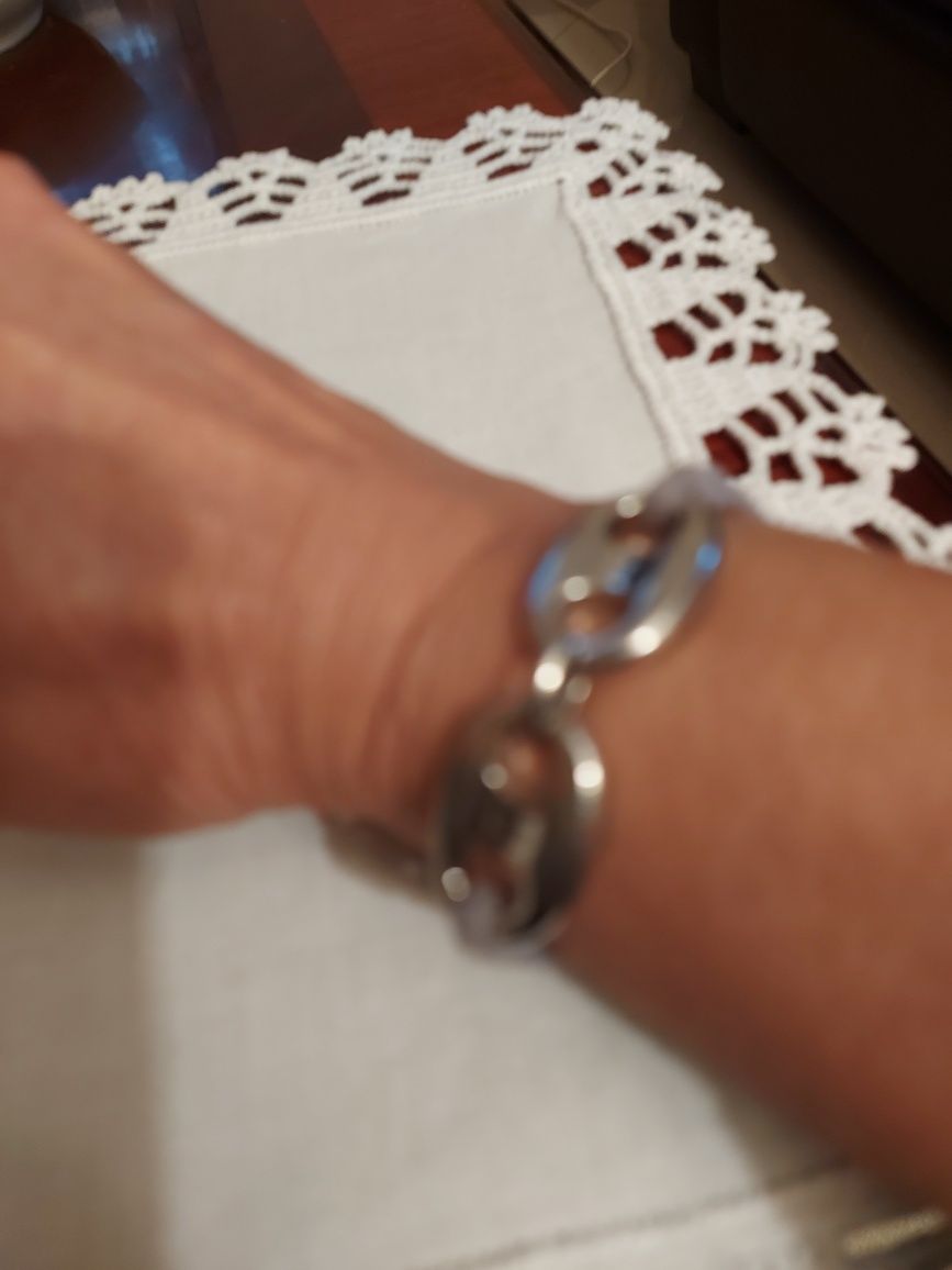 Pulseira Prateada e Azul Claro, Ajustável, tam° 17cm + 2cm de corrente