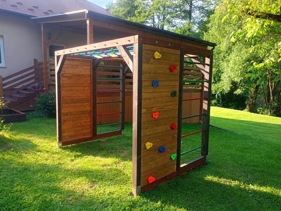 Domki dla dzieci, Place zabaw