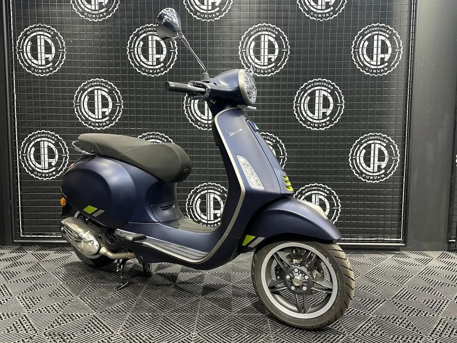 Vespa Primavera 125 TECH