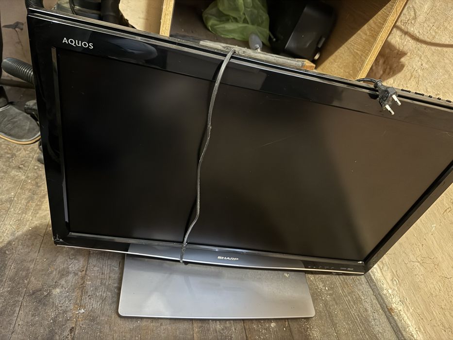 Telewizor sharp aquos 32cale
