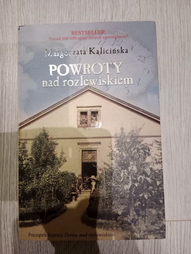 Seria "Nad rozlewiskiem"