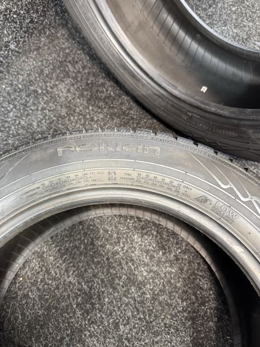 Шини зимні Б/У 225/55R17 Nokian WR A4