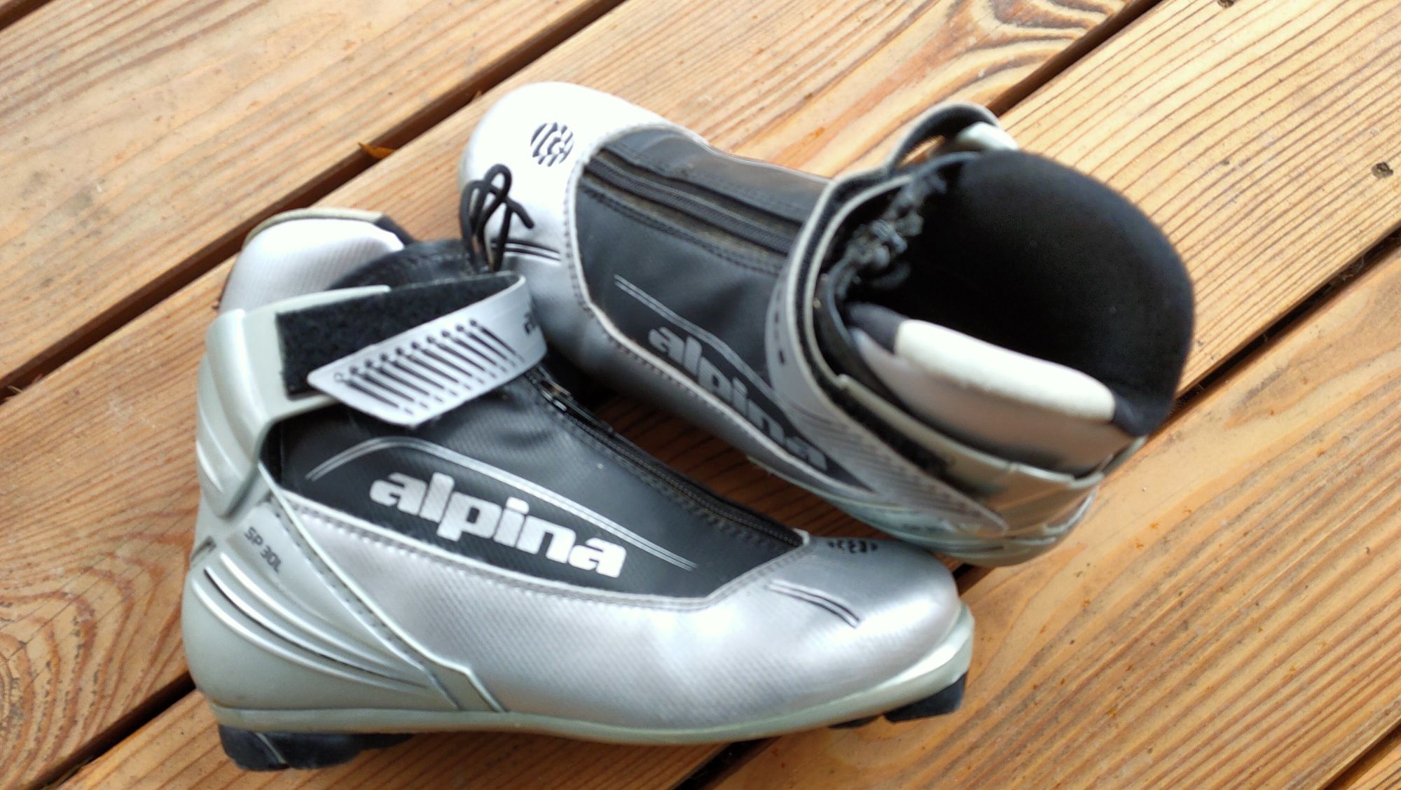 Buty na narty biegowe Alpina r.37