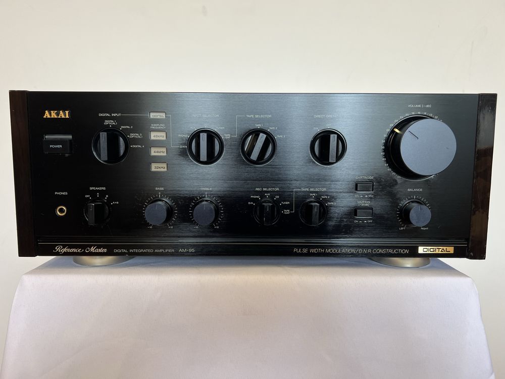 Wieża AKAI Tuner AT93 Magnetofon GX95MKII Kompakt CD93 wzmacniacz AM95