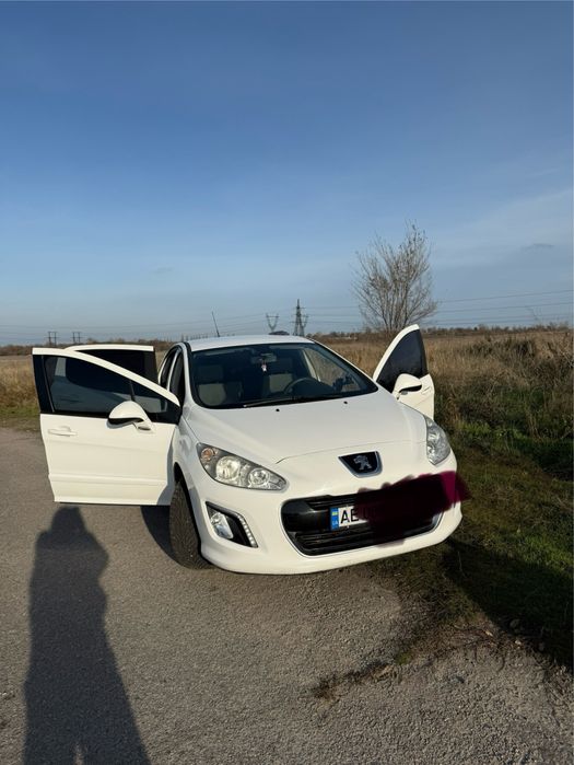 Продам     своє   авто