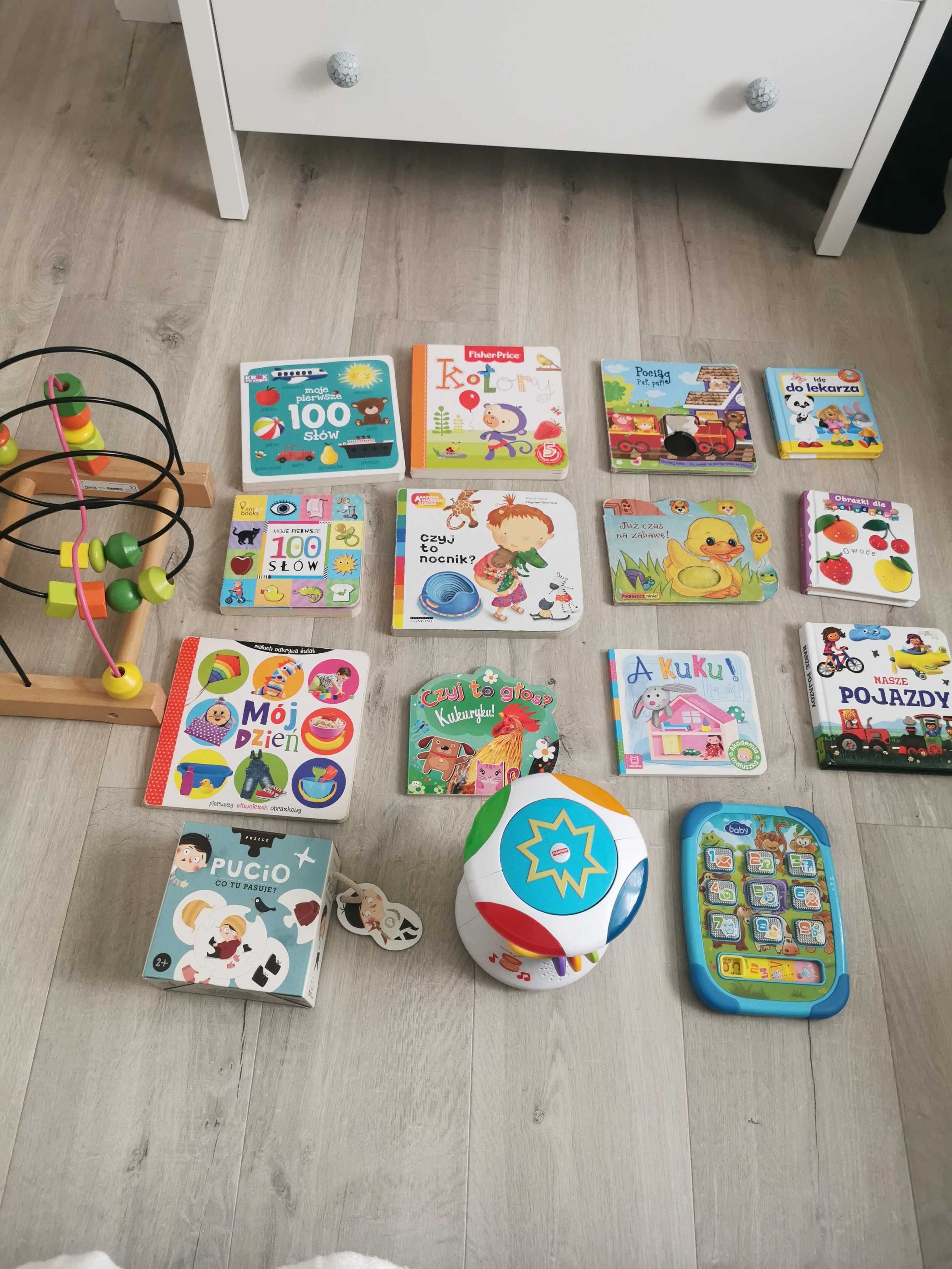 ZESTAW książki, układanka PUCIO, bębenek Fisher-Price, muzyczny tablet