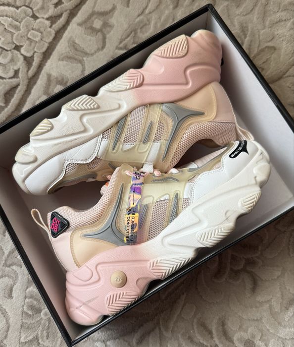 Підліткові кросівки Lonza