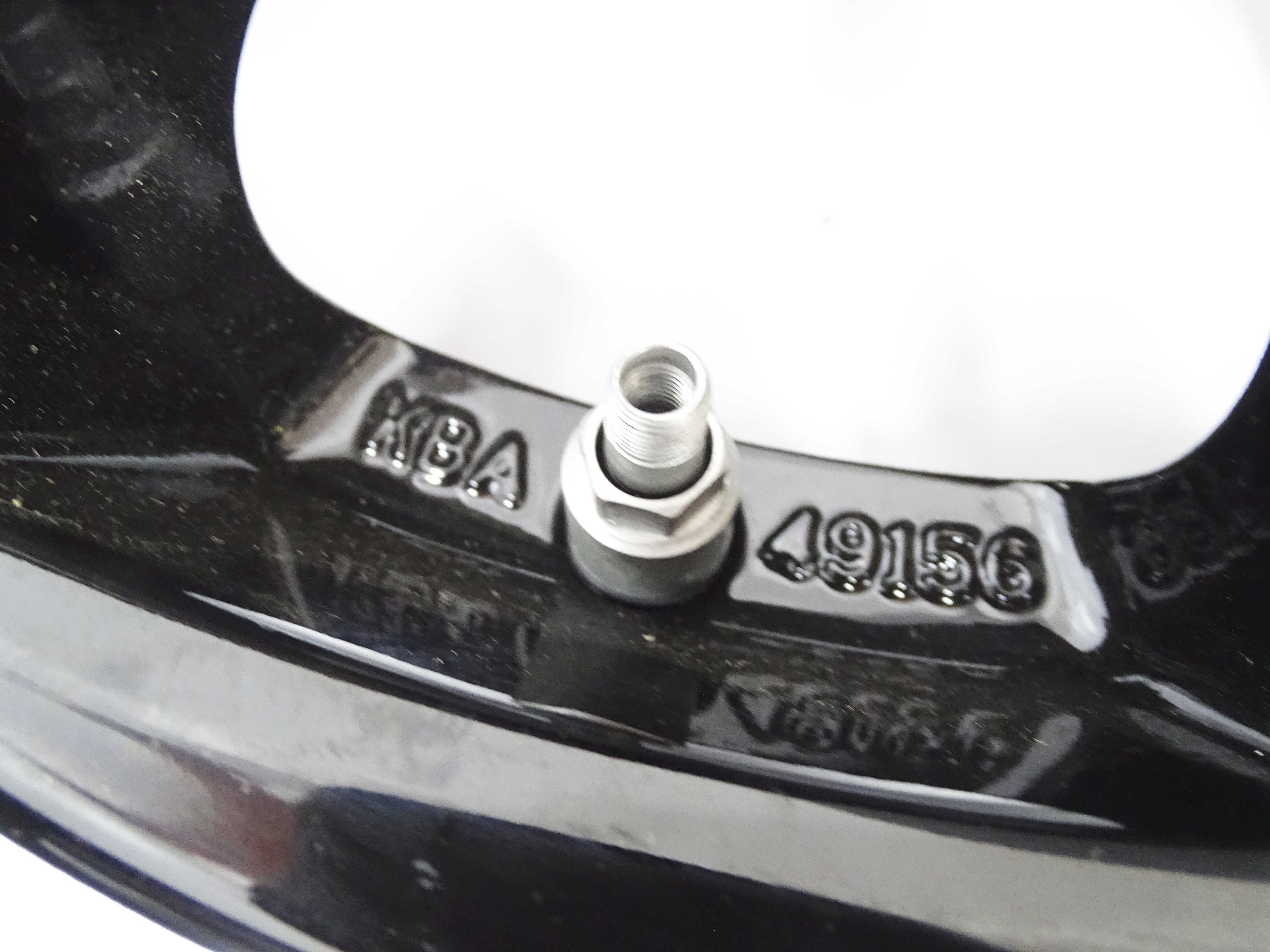 Felga aluminiowa czujnik DBV ML535L 5x114,3 7.5Jx17 ET38 otw. 74,1