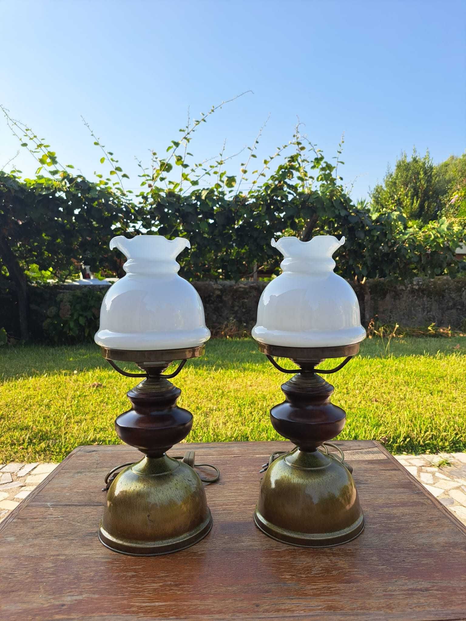 Candeeiro mesa cabeceira (2x)