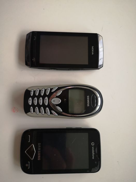 Telemóveis em bom estado