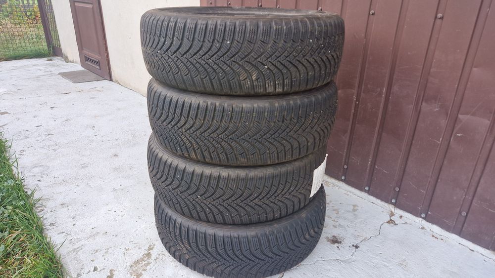 Komplet opon zimowych Hankook i- cept RS2, Rozmiar 195/60 r16 2023rok,