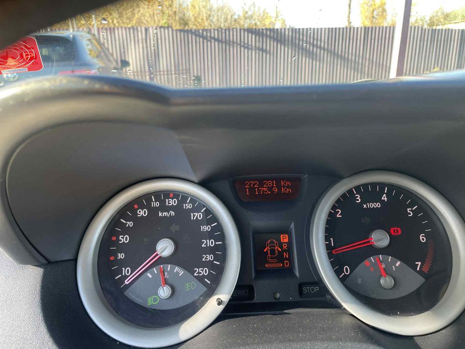 Продаж Reno megan 2