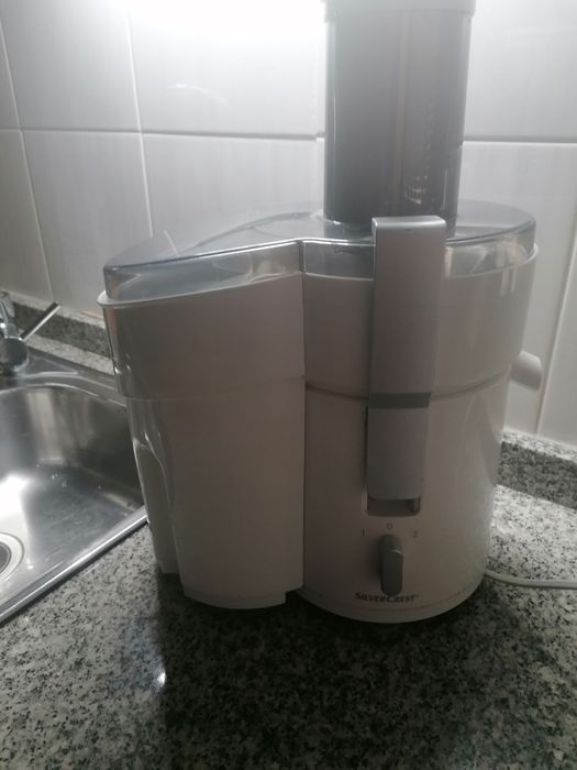 Centrifugadora com pouci uzado