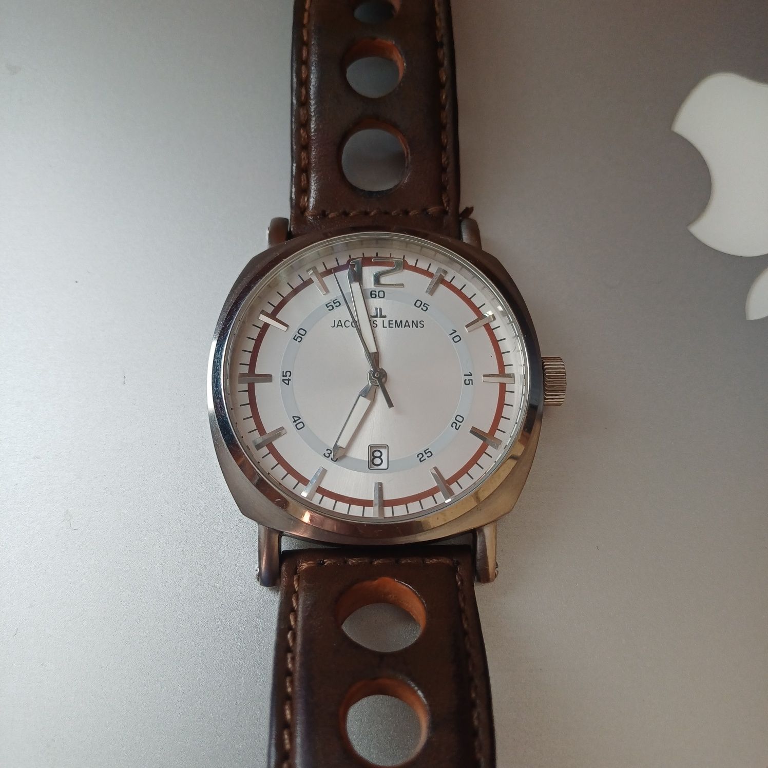 Продам часы Jacques Lemans, Швейцария